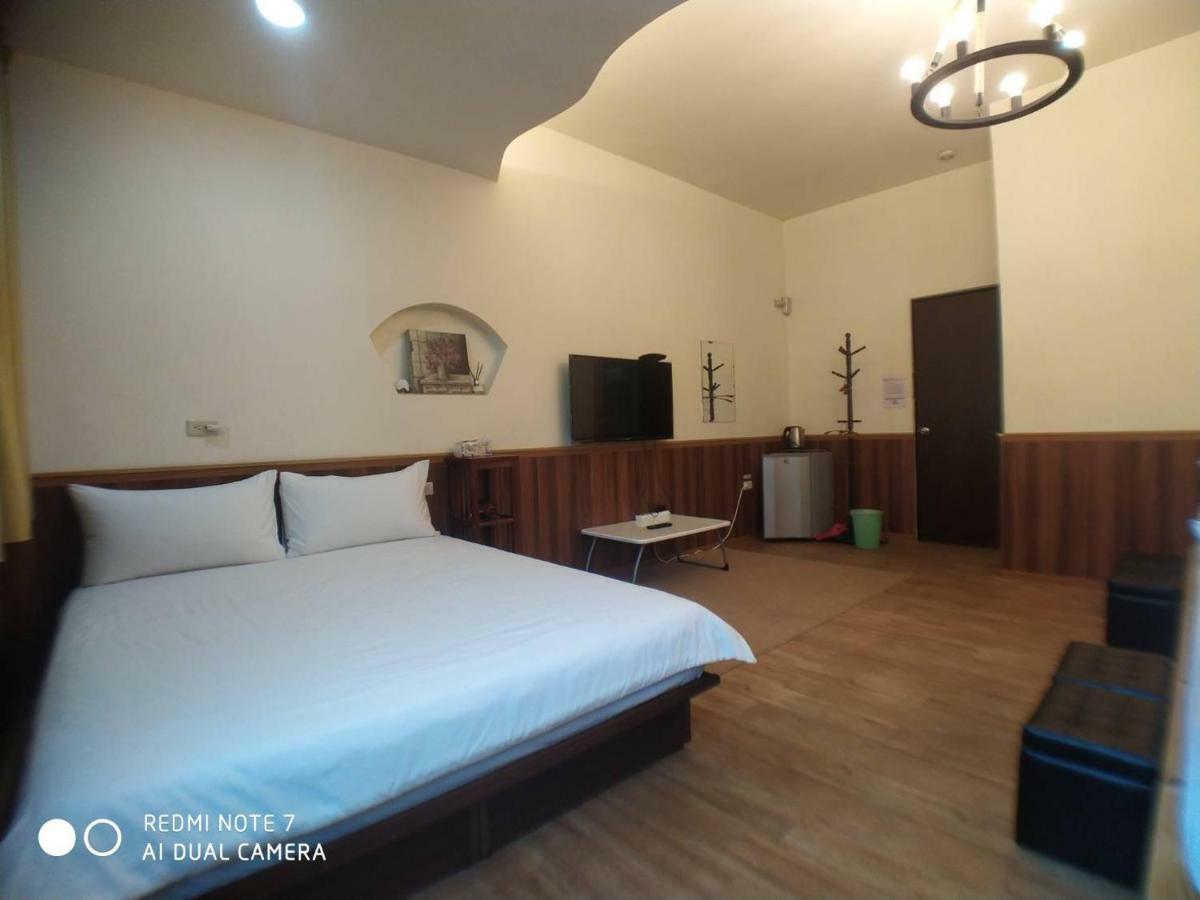 玖拾捌民宿-98Bnb Хуалянь Экстерьер фото