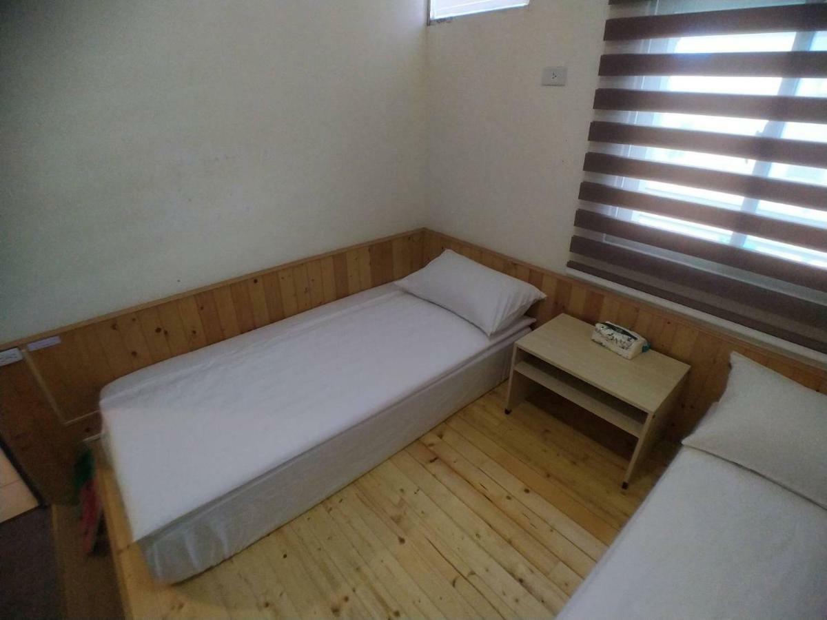 玖拾捌民宿-98Bnb Хуалянь Экстерьер фото